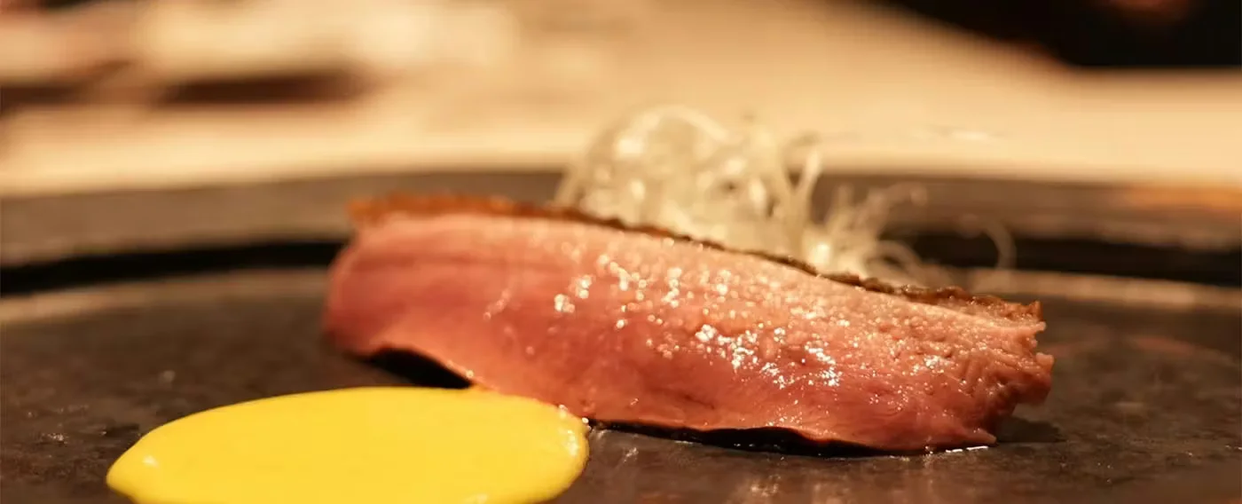 紀州鴨 — 丸ごと薪火焼き